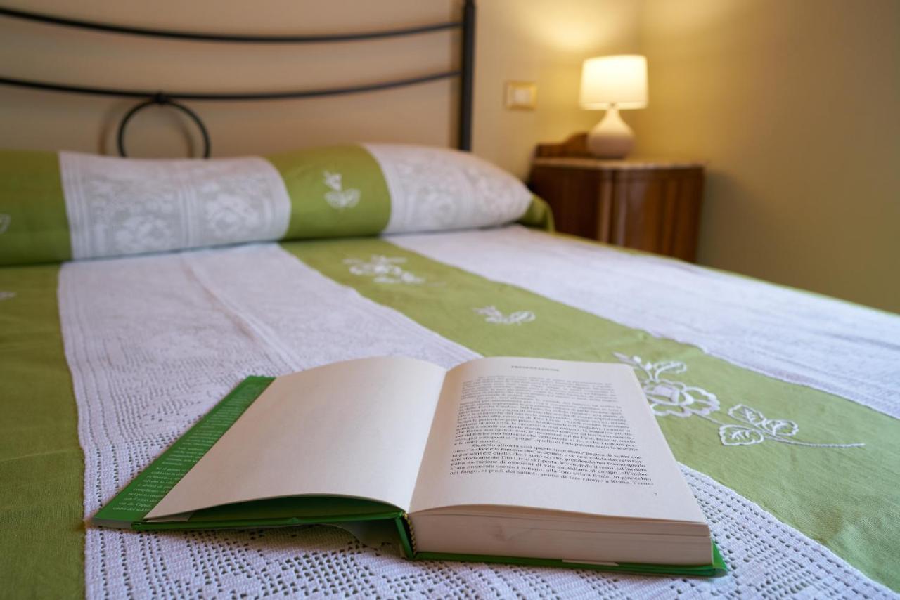 Masseria Boutique B&B Монтелла Екстер'єр фото