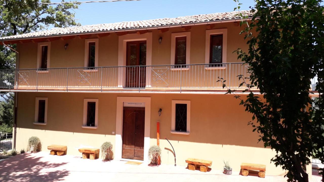 Masseria Boutique B&B Монтелла Екстер'єр фото