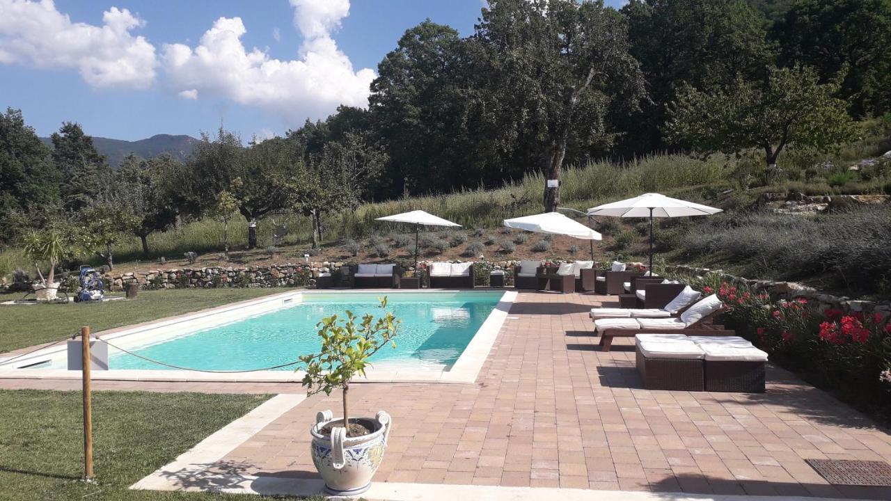 Masseria Boutique B&B Монтелла Екстер'єр фото