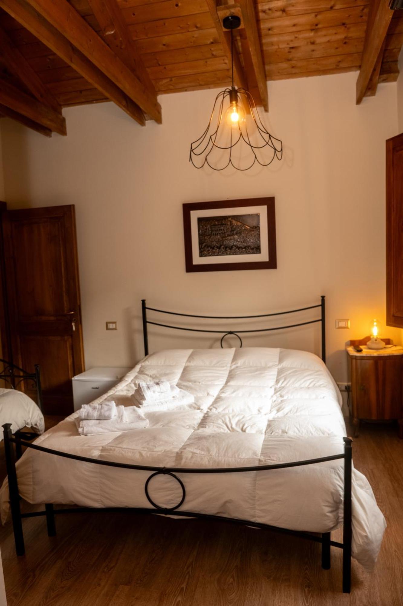 Masseria Boutique B&B Монтелла Екстер'єр фото