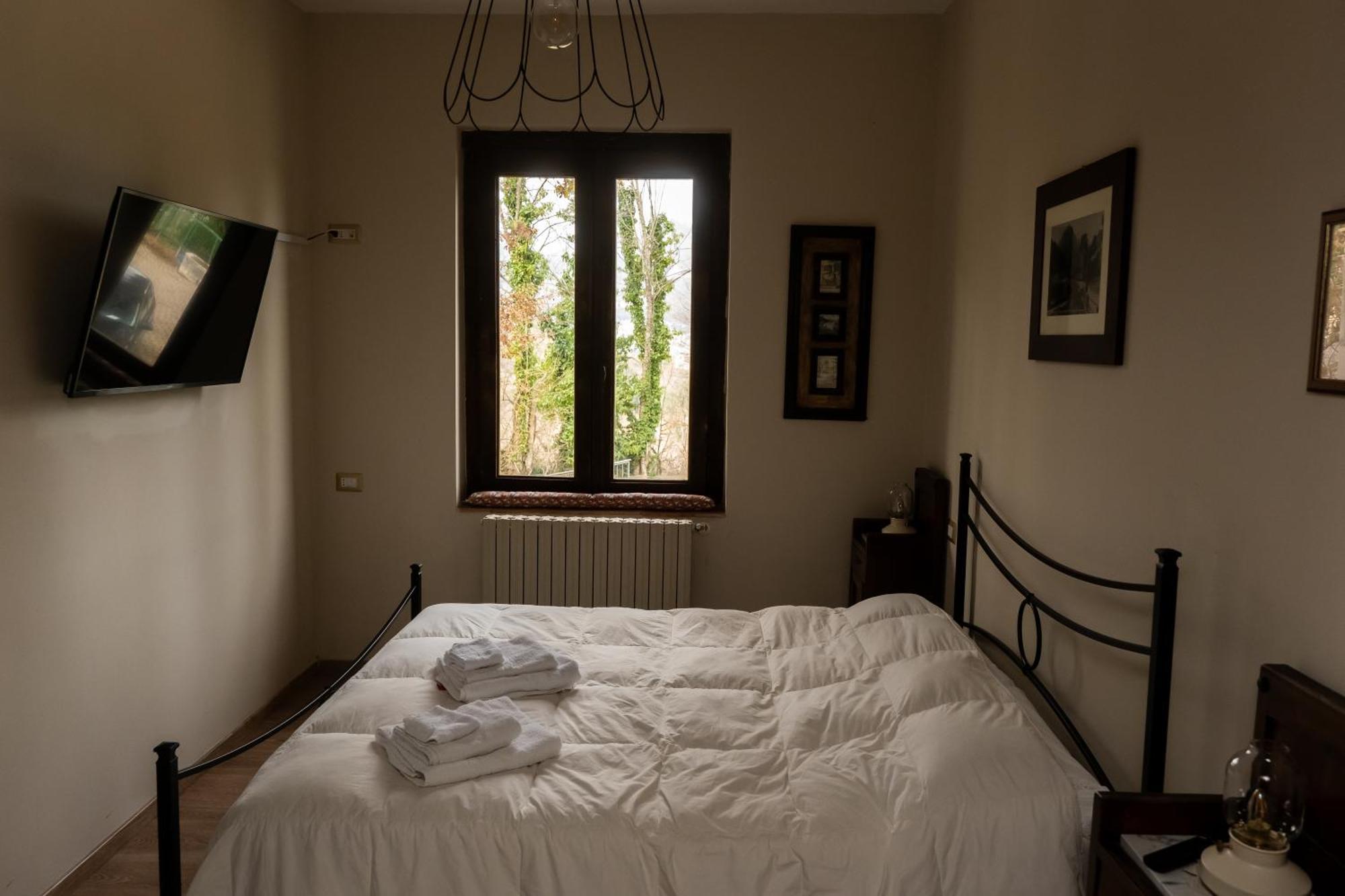 Masseria Boutique B&B Монтелла Екстер'єр фото